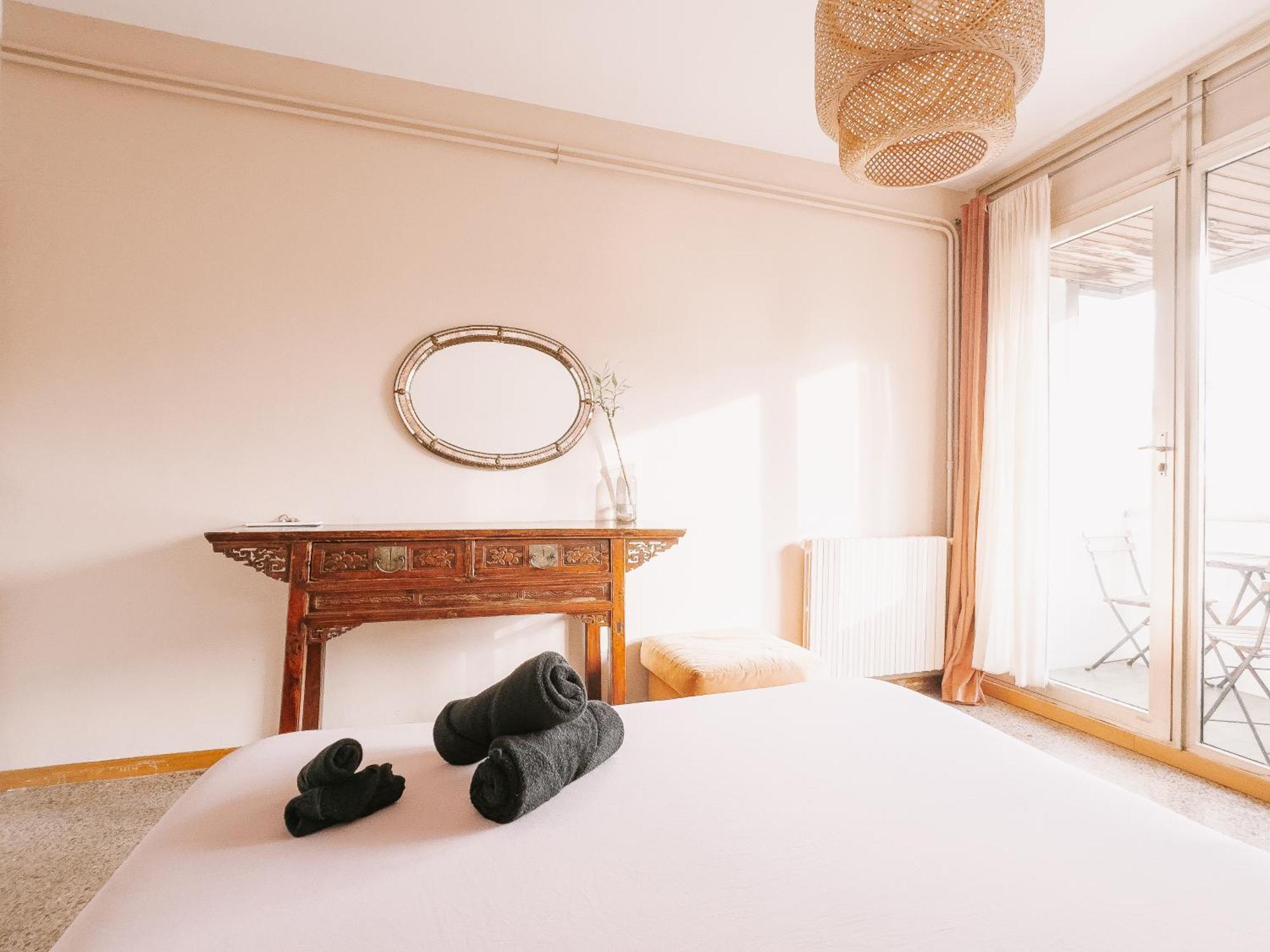 Lovely Rooms In Shared Apartment Gracia Neighborhood Барселона Экстерьер фото