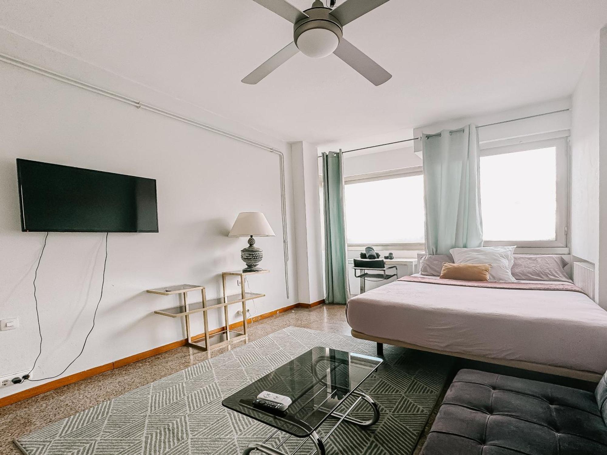 Lovely Rooms In Shared Apartment Gracia Neighborhood Барселона Экстерьер фото
