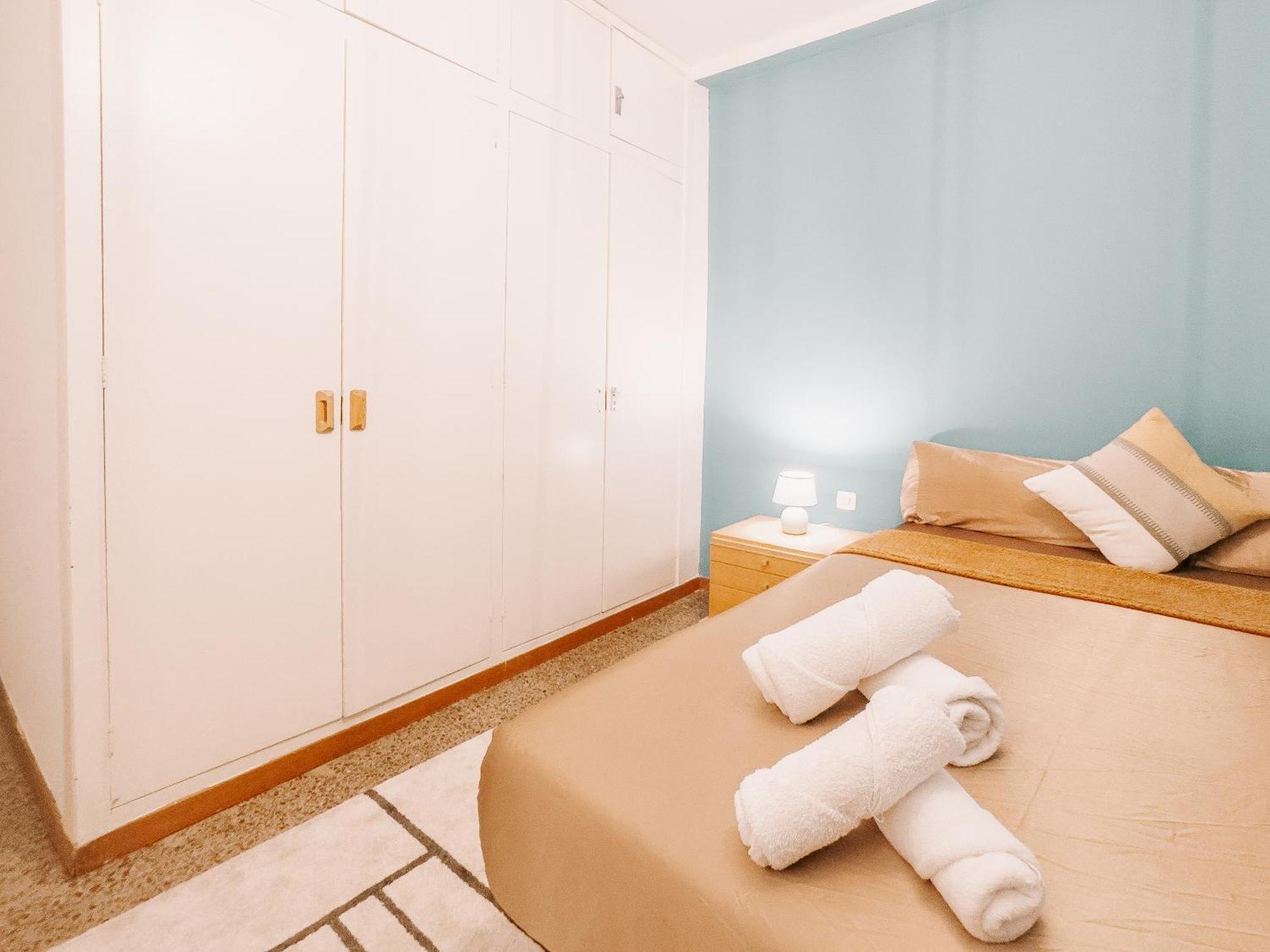 Lovely Rooms In Shared Apartment Gracia Neighborhood Барселона Экстерьер фото